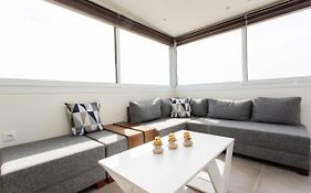 Suggrou Terrace Apartment #8